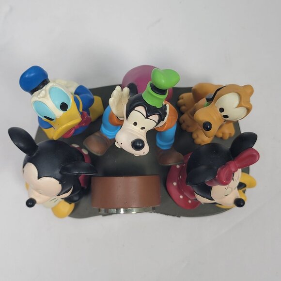 Walt Disney Mickey Mouse And Friends Clock Walt Disney World - Picture 6 of 7